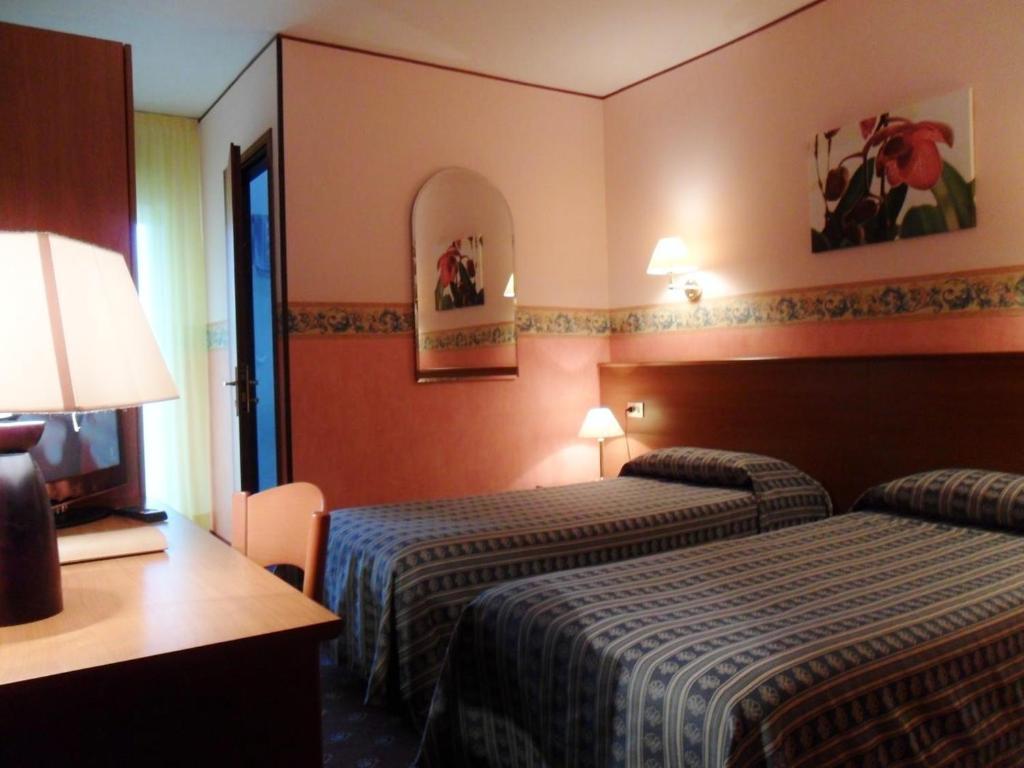 Hotel Natisone San Pietro al Natisone Zimmer foto
