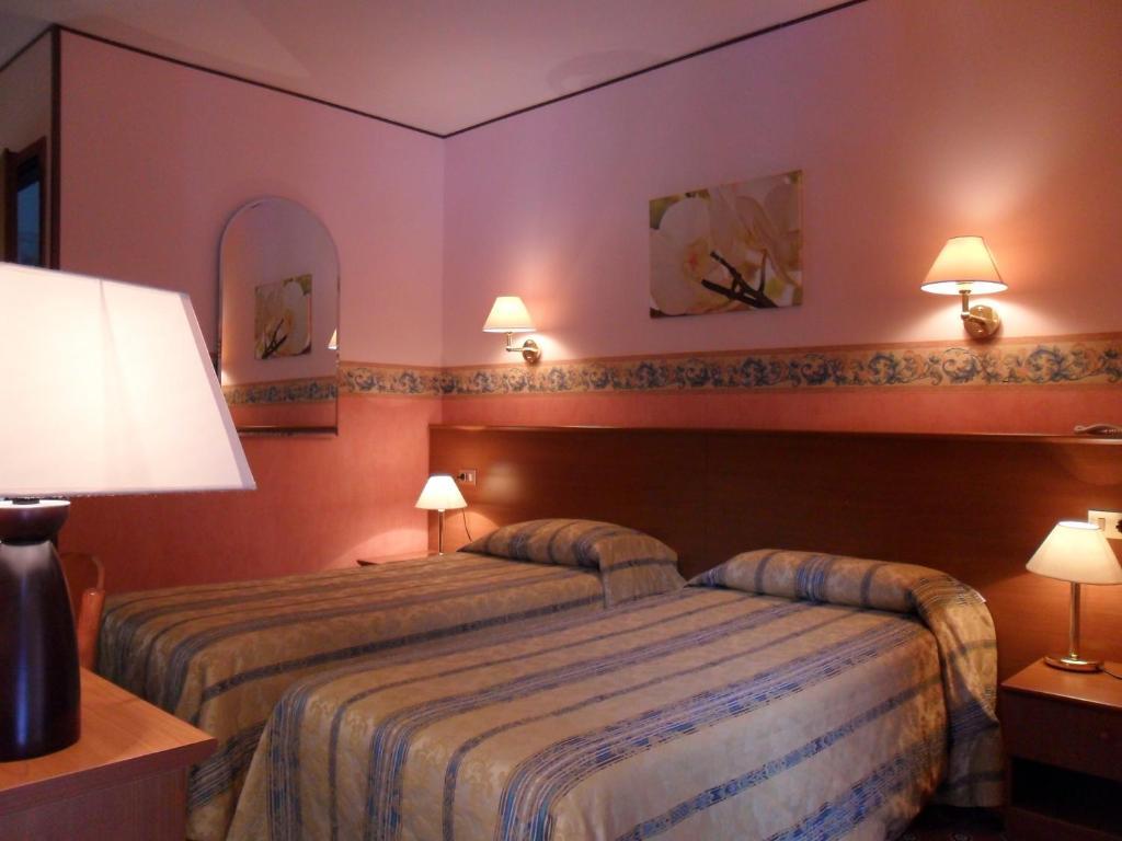 Hotel Natisone San Pietro al Natisone Zimmer foto